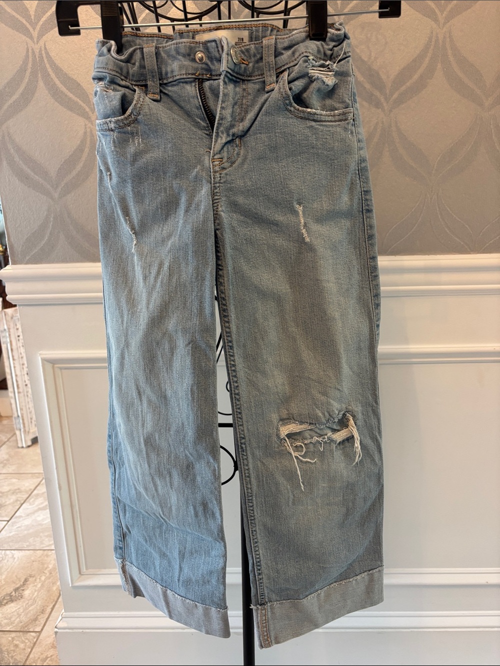 abercrombie kids light blue distressed jeans